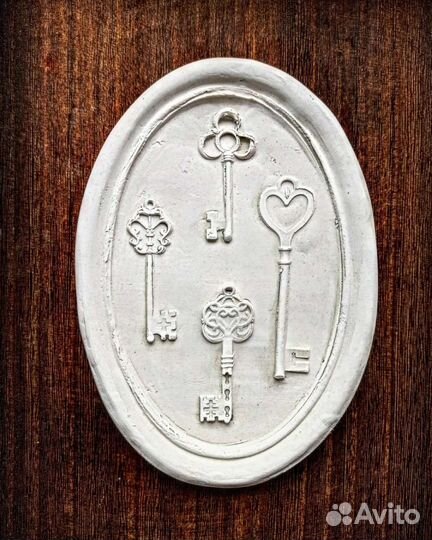 Настенное панно из гипса