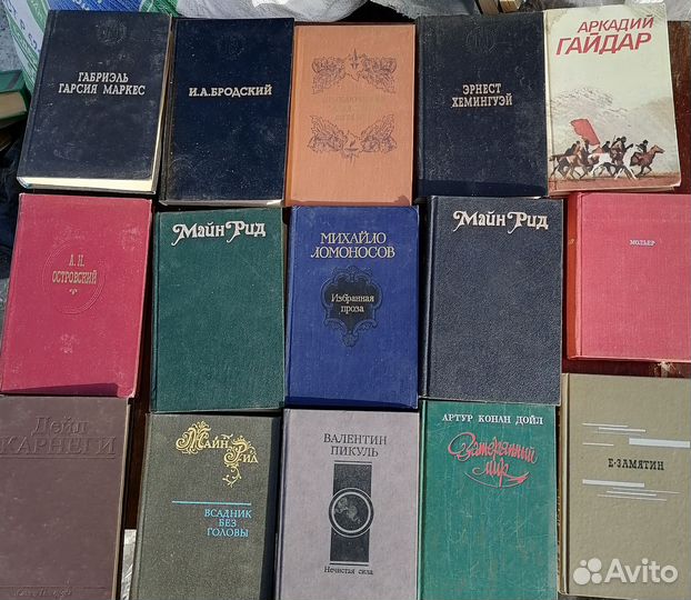 Книги художественные, исторические,детские