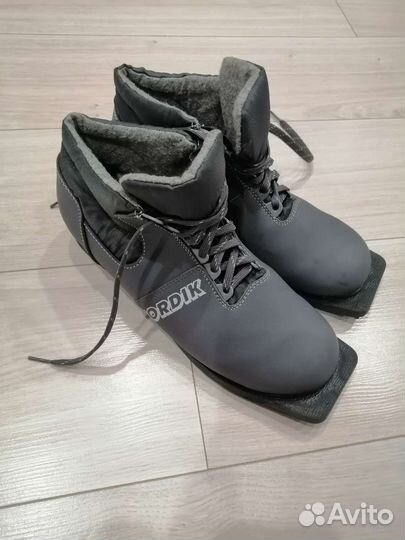 Лыжные ботинки nordik