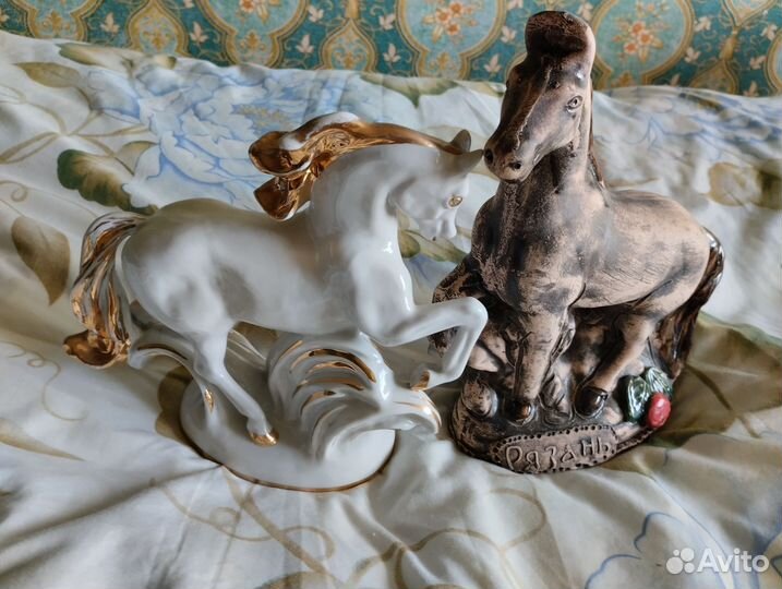 Статуэтка Лошадь лфз и копилка