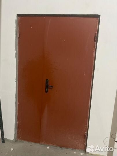 Дверь металлическая