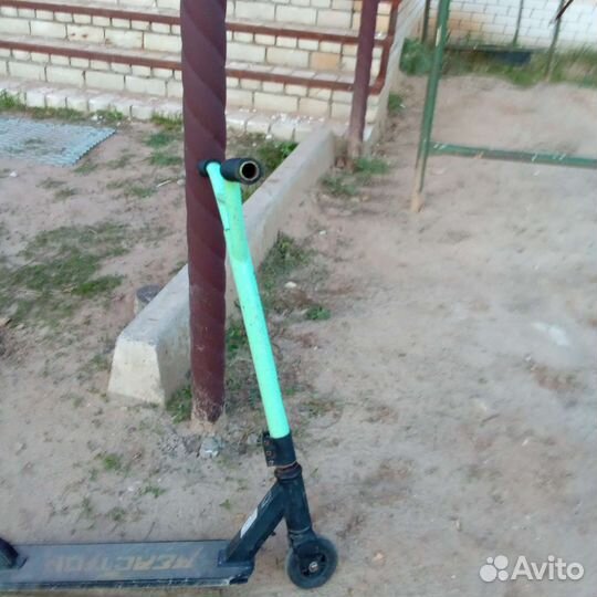 Самокат трюковой