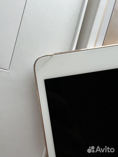 Продам iPad Pro (10,5 дюйма ) Wi-Fi + Cellular