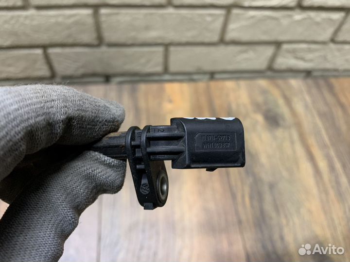 Volkswagen Amarok Датчик ABS передний LH RH