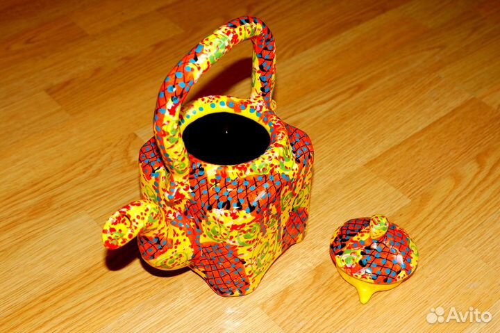 Чайник глиняный новый,ручной работы