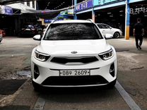 Kia Stonic 1.4 AT, 2019, 45 000 км, с пробегом, цена 1 390 000 руб.