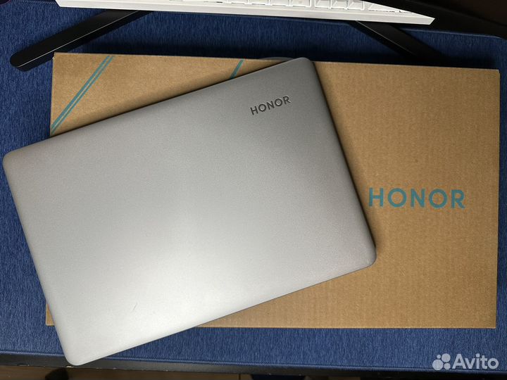 Ноутбук Honor Magicbook Ryzen 5 3500U / 16GB / 512