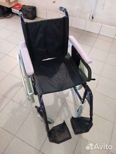 Инвалидная коляска