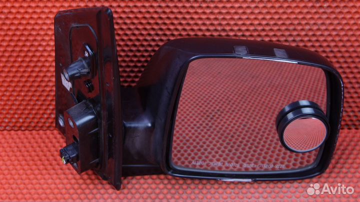 Зеркало заднего вида боковое правое Hyundai Starex