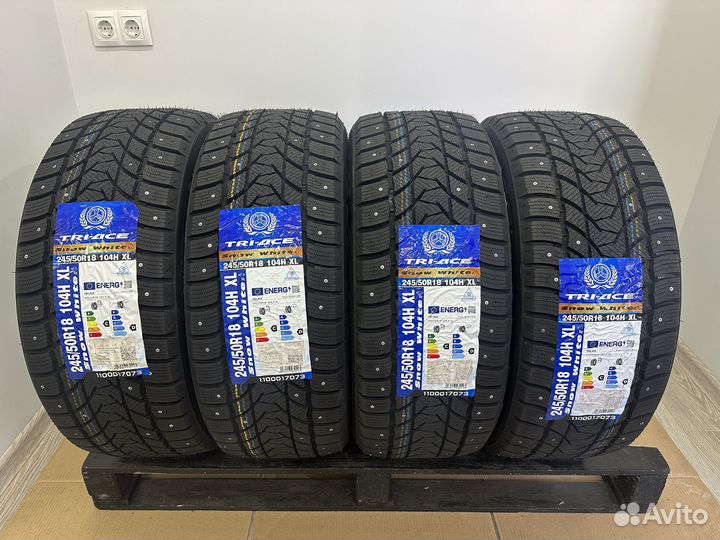 Tri Ace Snow White II Stud 245/50 R18 104H
