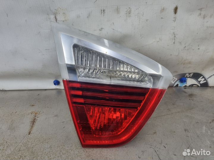 Фонарь внутренний левый BMW E90
