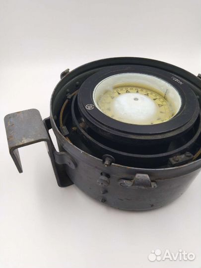 Компас морской шлюпочный кт-М1м 1963 г