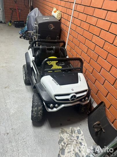 Детский электромобиль