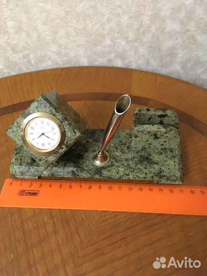 Набор для письменного стола из камня «змеевик»