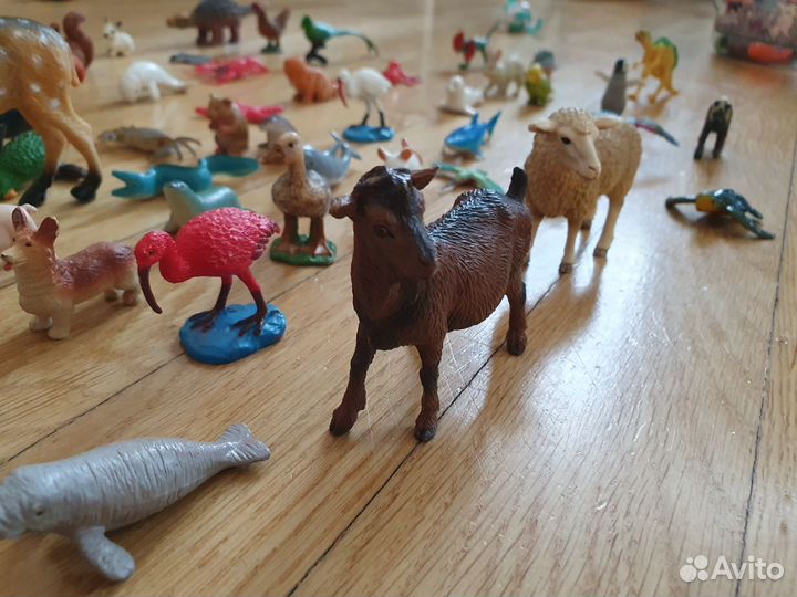 Фигурки животных развивающие (70 фигурок)