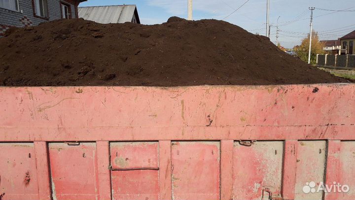 Чернозем, хороший плодородный торф, песок