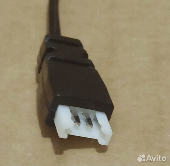USB зарядное устройство 3,7V для квадрокоптеров