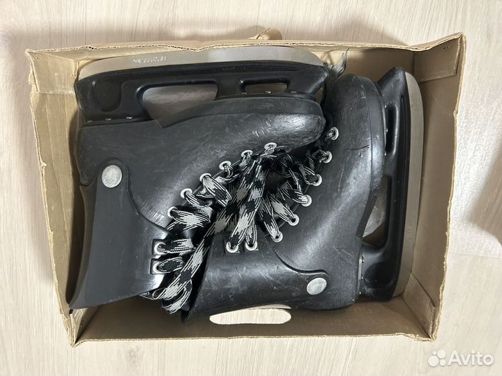 Коньки хоккейные 38 размер