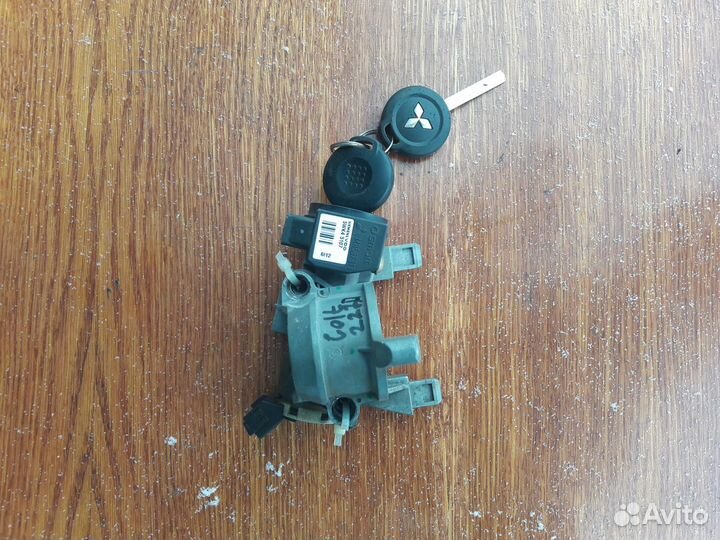 Замок зажигания Mitsubishi Colt Z30