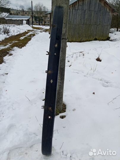 Бампер передний