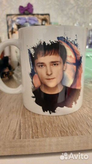 Кружка с изображением Юры Шатунова и припев