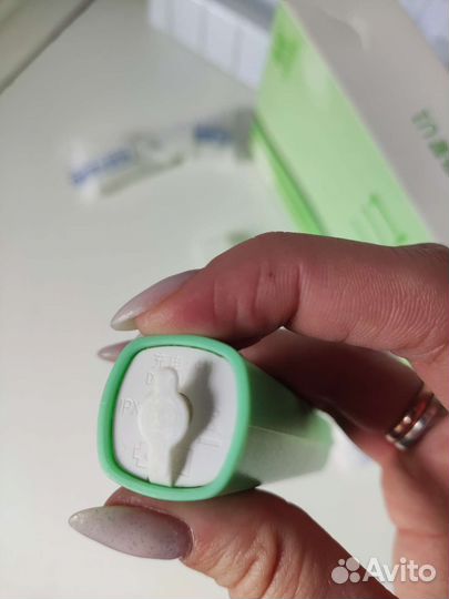 Звуковая электрическая зубная щётка