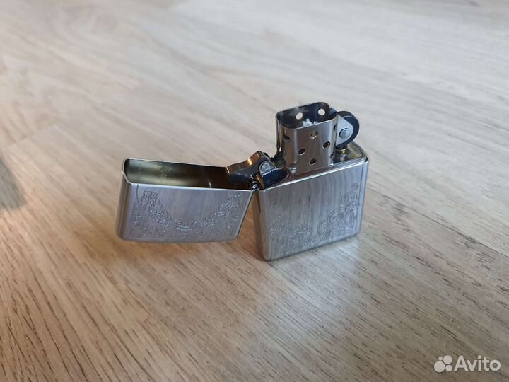 Зажигалка Zippo Garden Window 20307