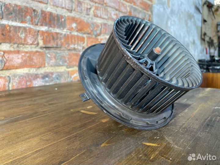 Мотор печки Bmw X1 E84 N20B20 2012