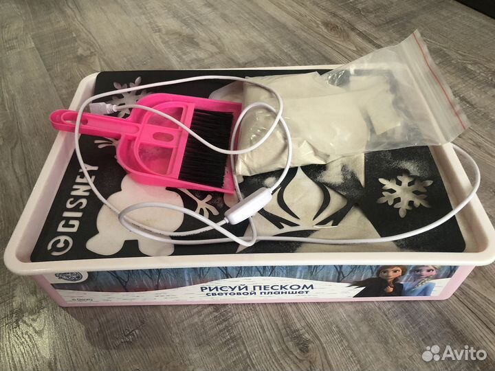 Световой планшет для рисования песком