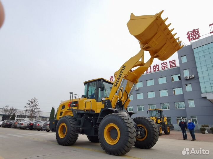 Фронтальный погрузчик Shantui L55-B5, 2024