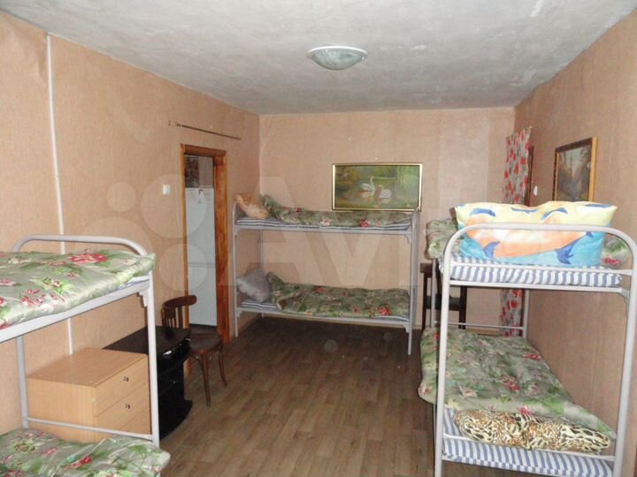 Комната 18 м² в 2-к., 2/3 эт.