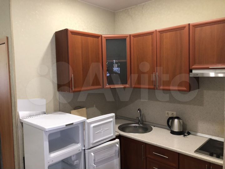 2-к. квартира, 38 м², 1/3 эт.