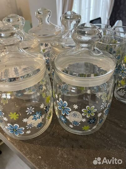 Стаканы и банки для сыпучих