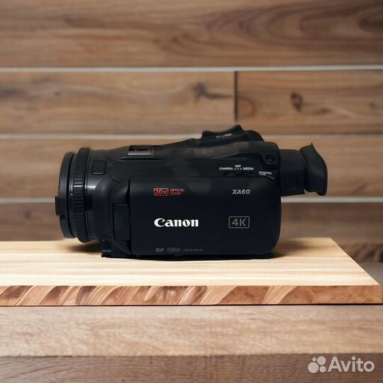 Canon XA 60B C ручкой Новый Русское Меню