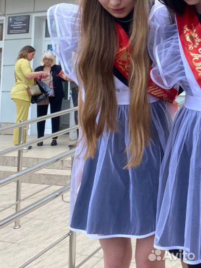 Белый школьный фартук