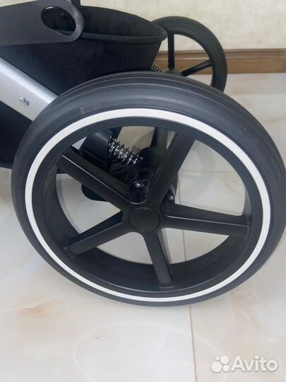 Прогулочная коляска cybex 