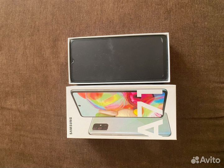 Samsung Galaxy A71, 8/128 ГБ