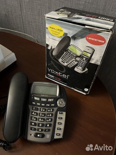 Проводной стационарный телефон