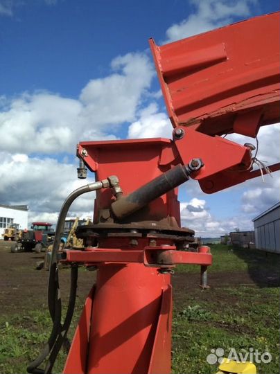 Комбайн прецепной Рось-2