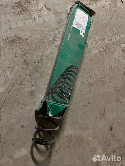 Пружина амортизатора kayaba BMW 7 E65 R (F01)