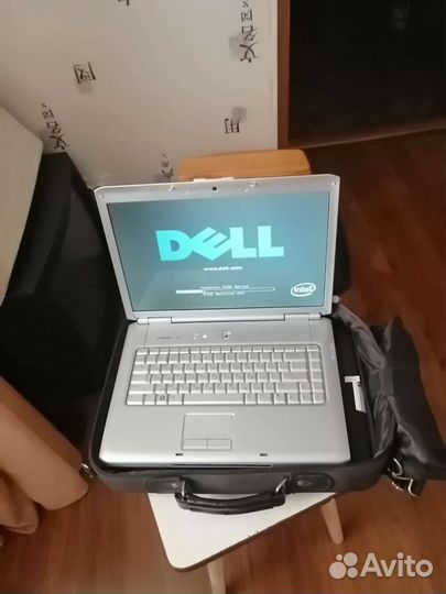 Ноутбук dell inspiron