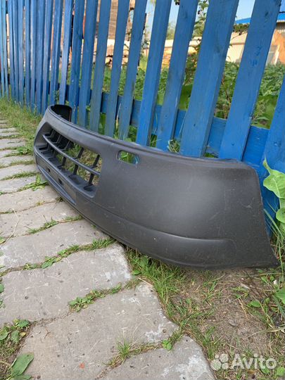 Новый передний бампер Nissan March k11