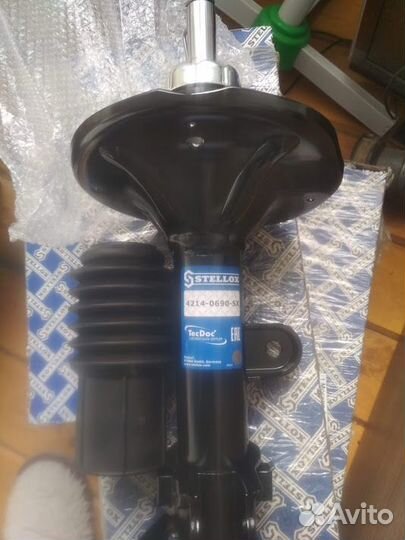 Стойки Амортизаторы KIA sportage II