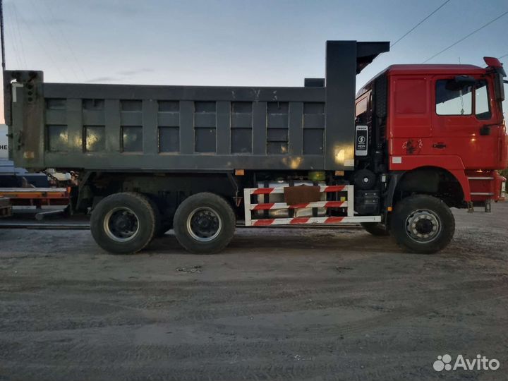 Shacman (Shaanxi) F3000, 2022