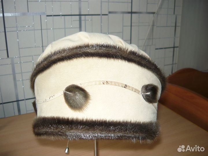 Шапка зимняя женская