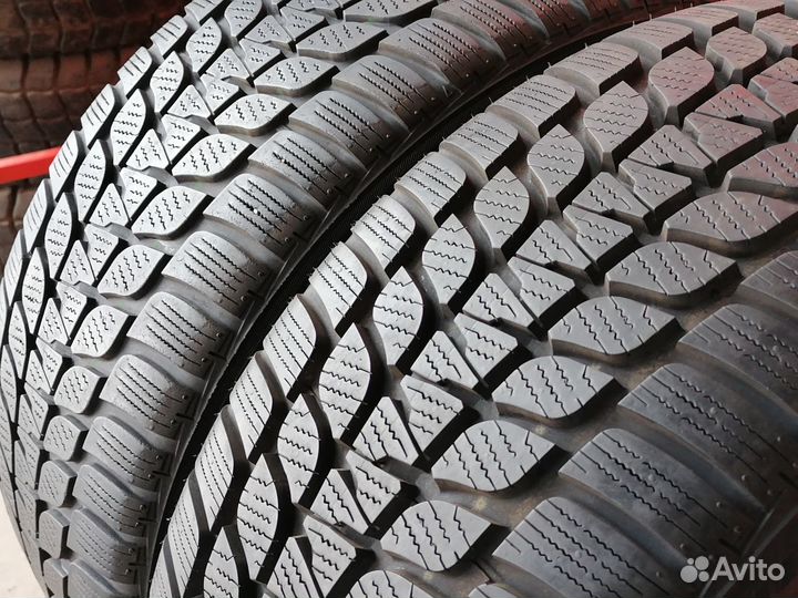 Bridgestone Blizzak LM-25 225/45 R17