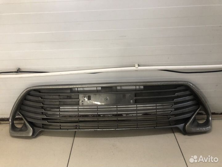 Решетка бампера toyota camry 55 дорест