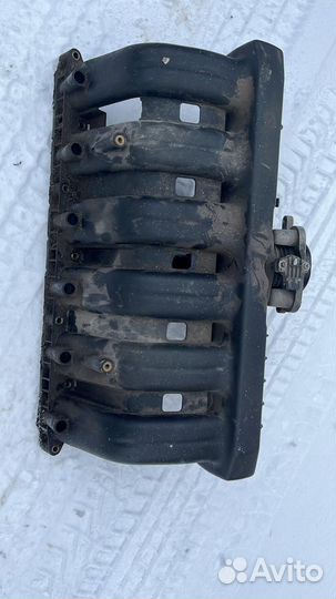 Впускной коллектор BMW M50b25