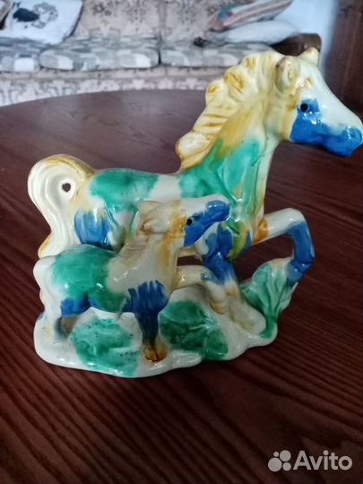 Статуэтки слоники, собака и т.д