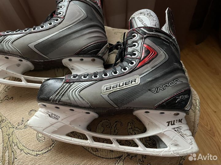 Хоккейные коньки bauer 42 размер (8 D)